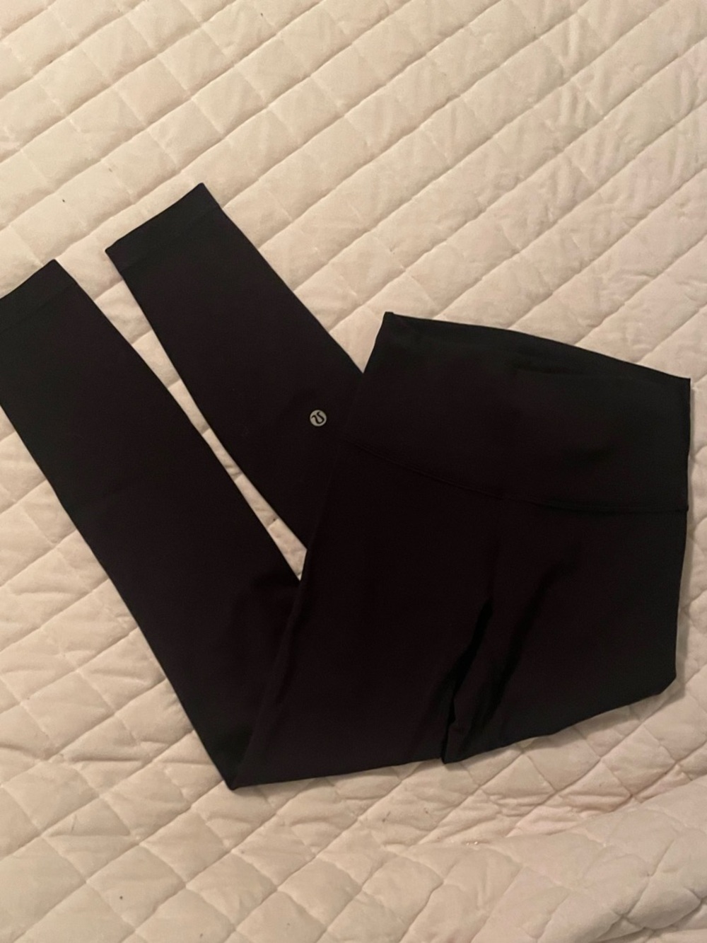 🍋 LULULEMON🍋 Leggings with Logo on Leg